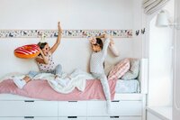 Noordwand Kids Walls Little Adventures Randje 45822 Blauw - Oranje - Geel Behang