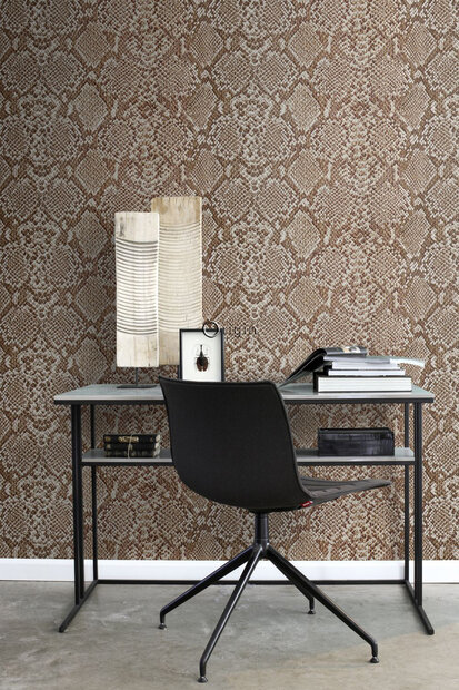 Origin Wallcoverings Luxury Skins (incl. Gratis Lijm*) 357243 - Bruin