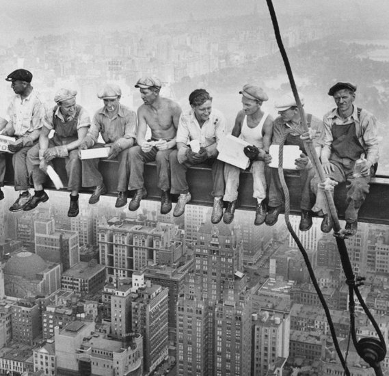 Fotobehang New York Workers - Zwart - Wit Behang