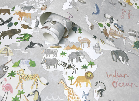 Dutch Wallcoverings Dream Catcher Animal Maps Grijs 13252